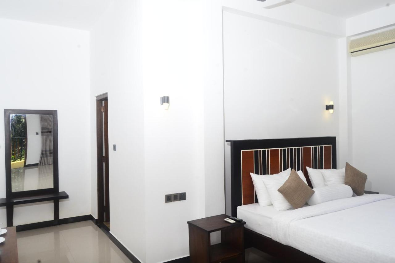 Bed and Breakfast High Grade Елла Екстер'єр фото